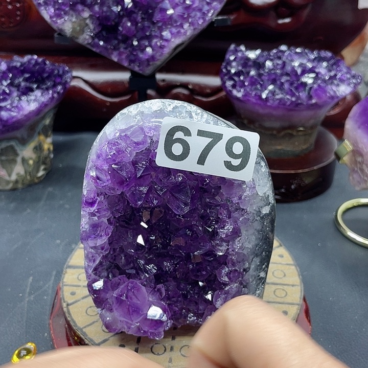 水晶大型摆件（非配饰）未镶嵌