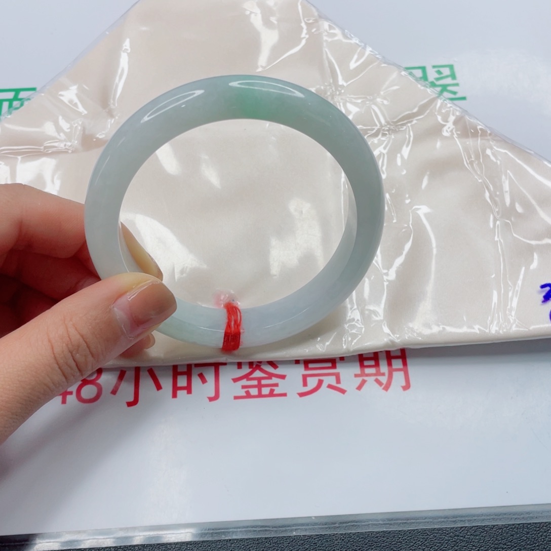 未镶嵌手镯翡翠新***气