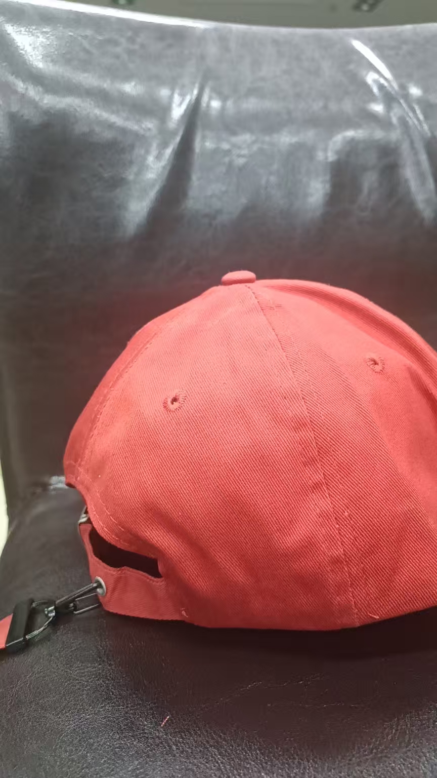 小C小E啊~红色棒球帽包包 休闲时尚玫红