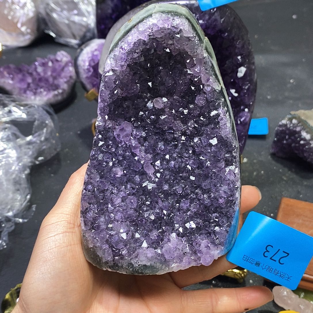 水晶大型摆件（非配饰）未镶嵌