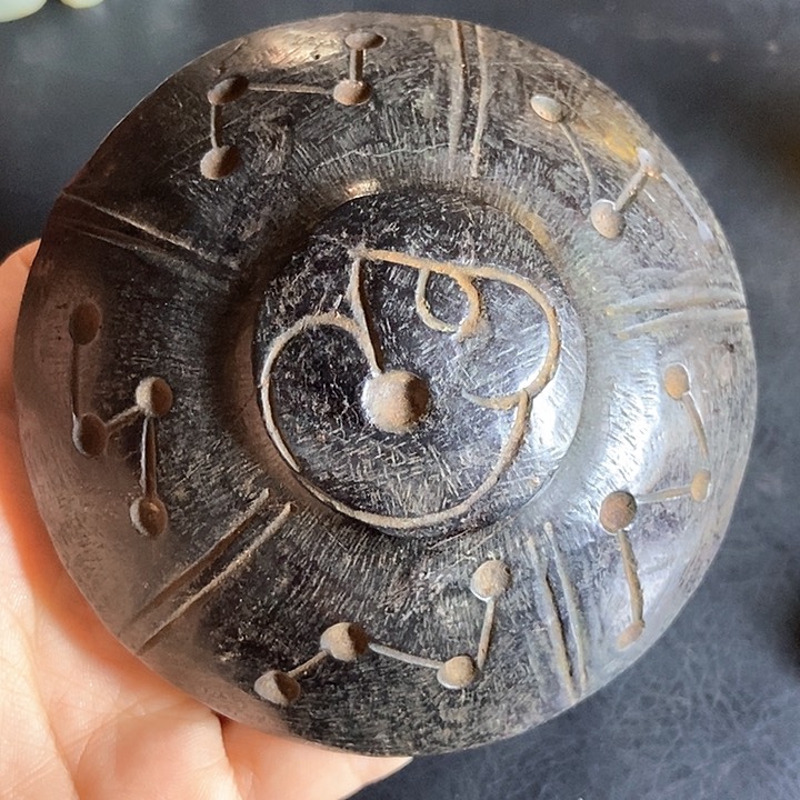 紫金钵盂菩提吊坠