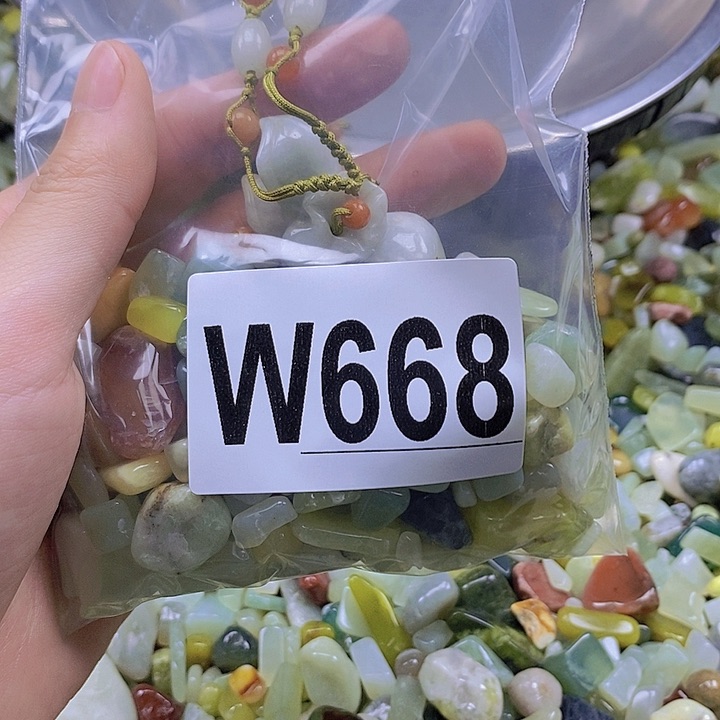 未镶嵌蛇纹石玉鱼缸石