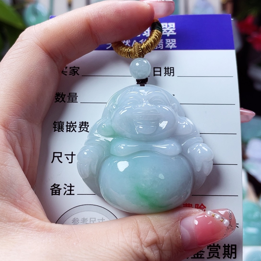 翡翠未镶嵌颈饰佛公22