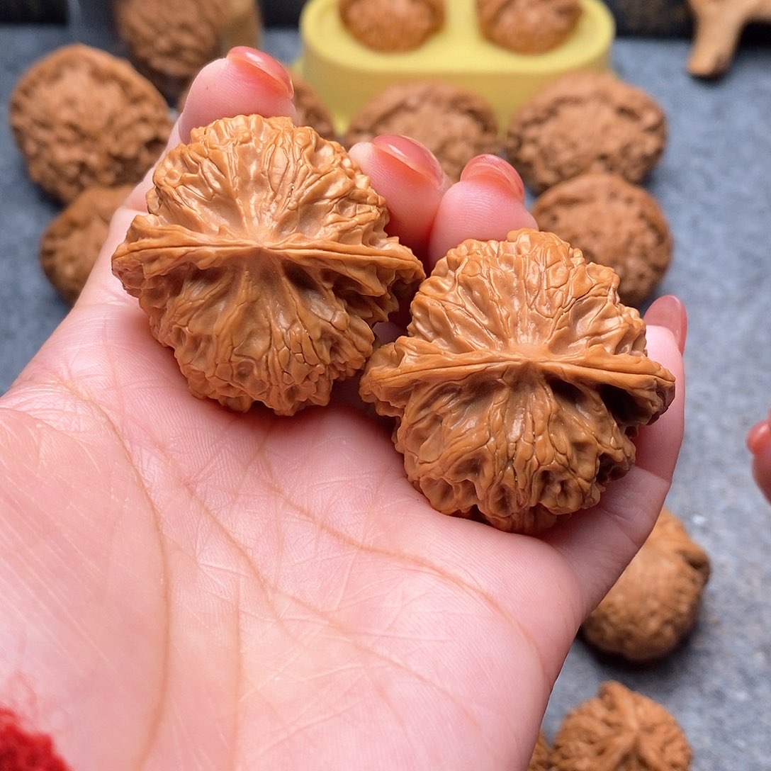 文玩核桃把件梦**。精品苹果41+全品