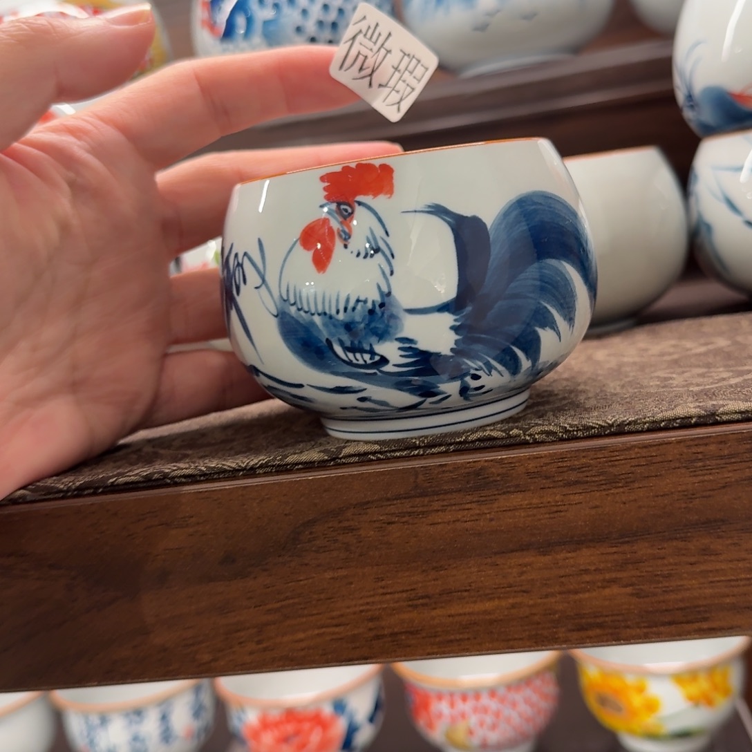 釉下手绘茶具微瑕
