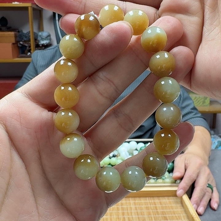 和田玉未镶嵌手串卡12且末