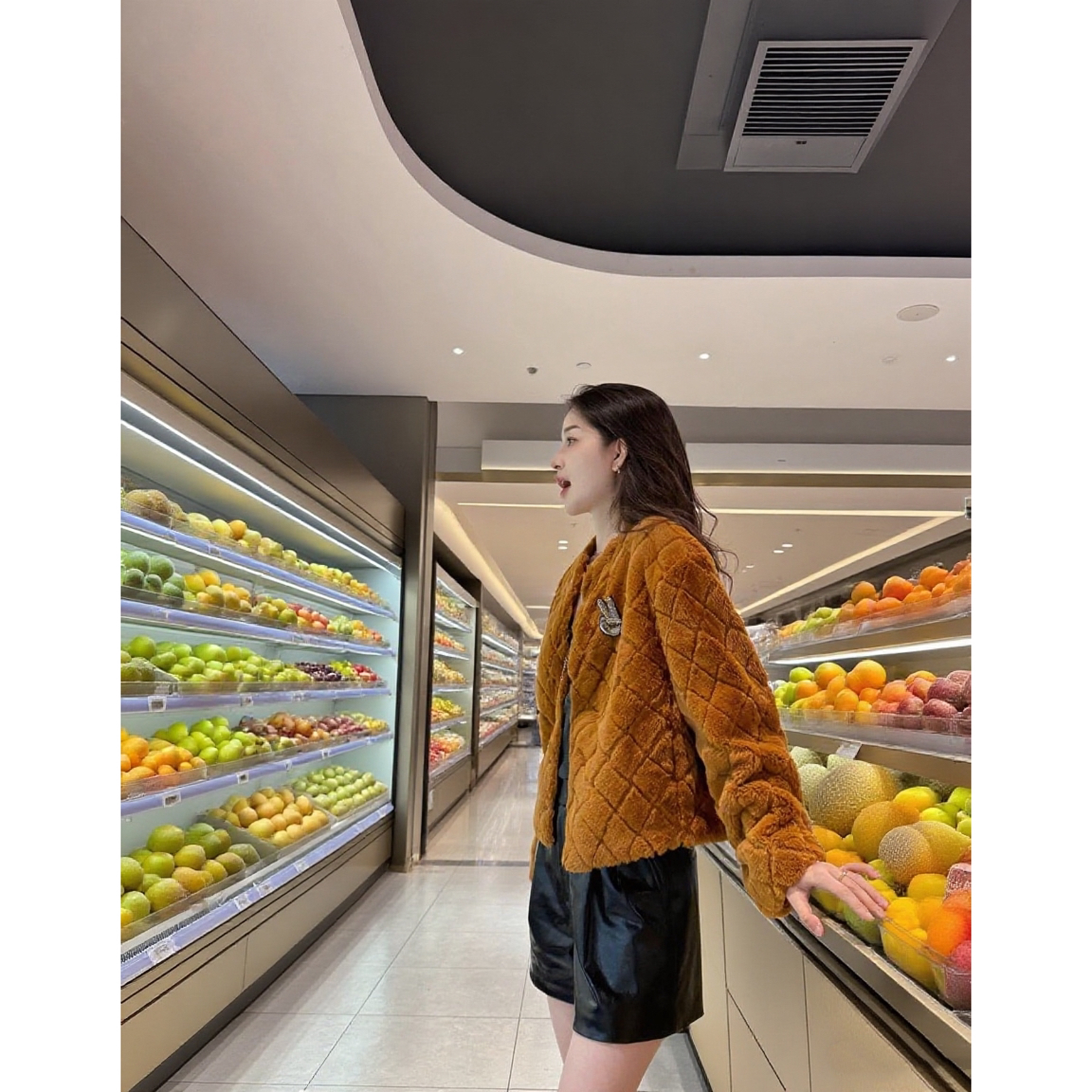 GIRDEAR/哥弟「琥珀晶」秋冬松弛感菱格百搭保暖毛绒短外套140047