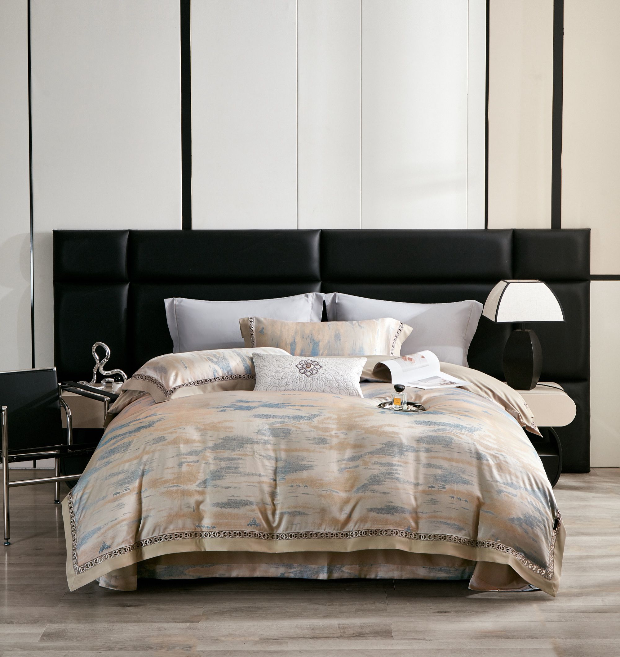 沙漠之舟 轻奢贡缎提花四件套亲肤裸睡柔软被套丝滑高端欧式