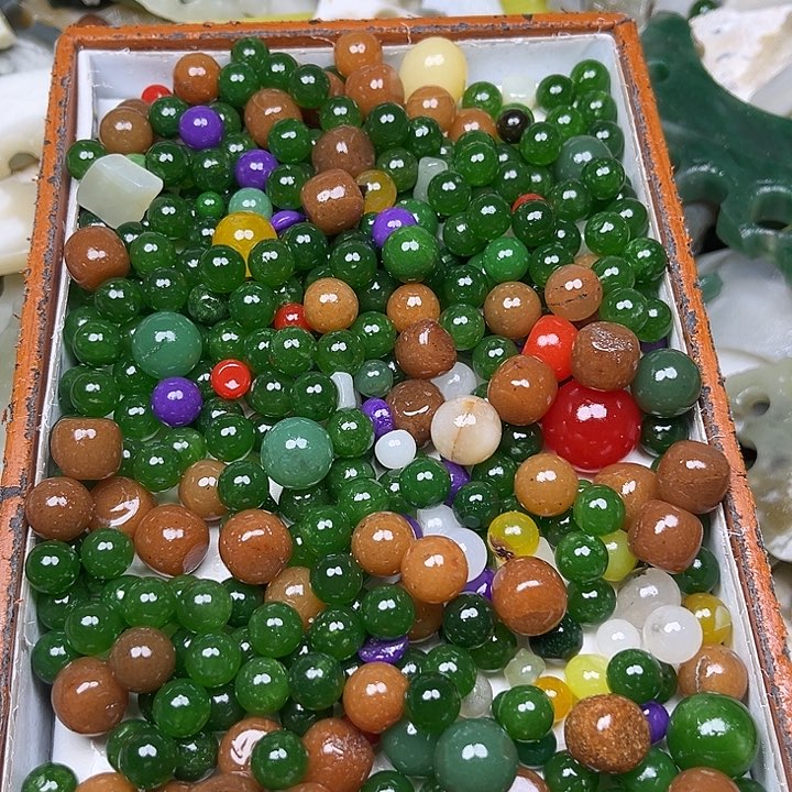 未镶嵌和田玉珠宝奇石