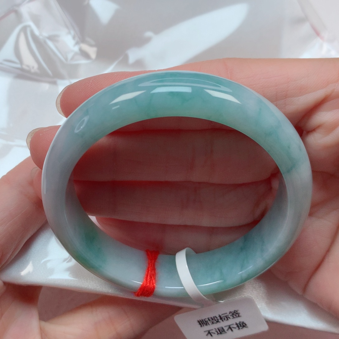 翡翠手镯未镶嵌54.5圈