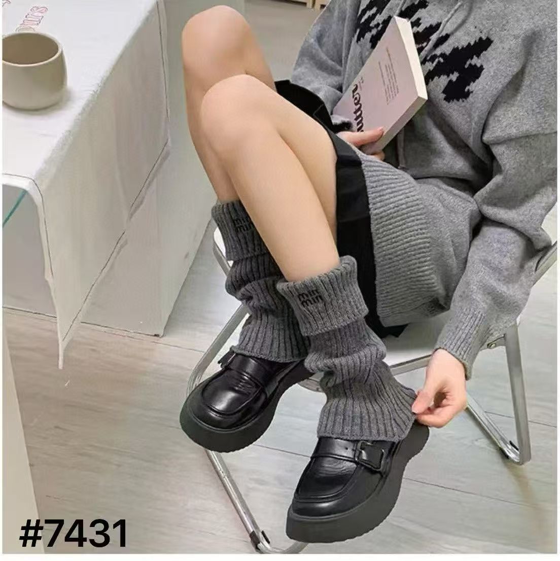 韩版秋冬针织ins刺绣慵懒堆叠百搭袜套