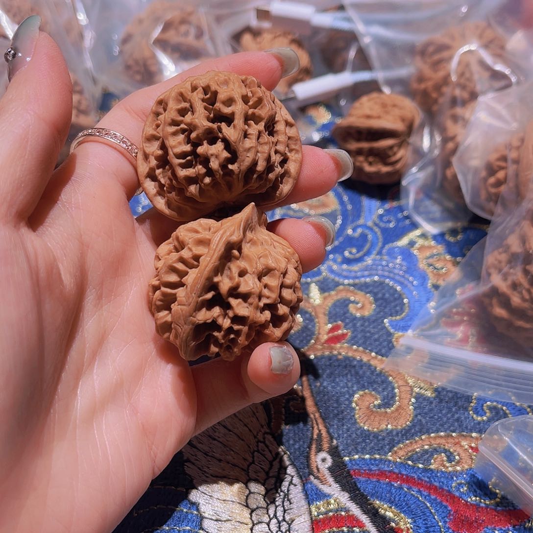 把件文玩核桃斐*121