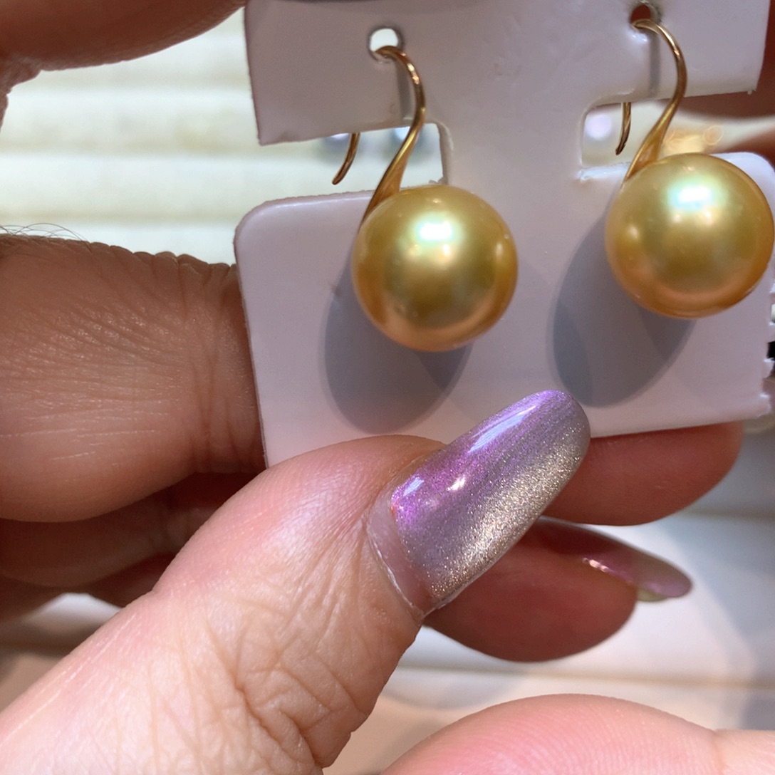 14K金镶嵌海水珍珠耳饰