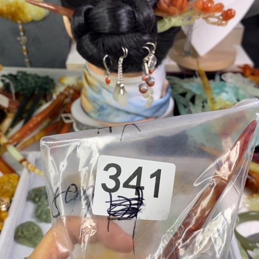 【闪购商品】岫玉发饰合金月**花