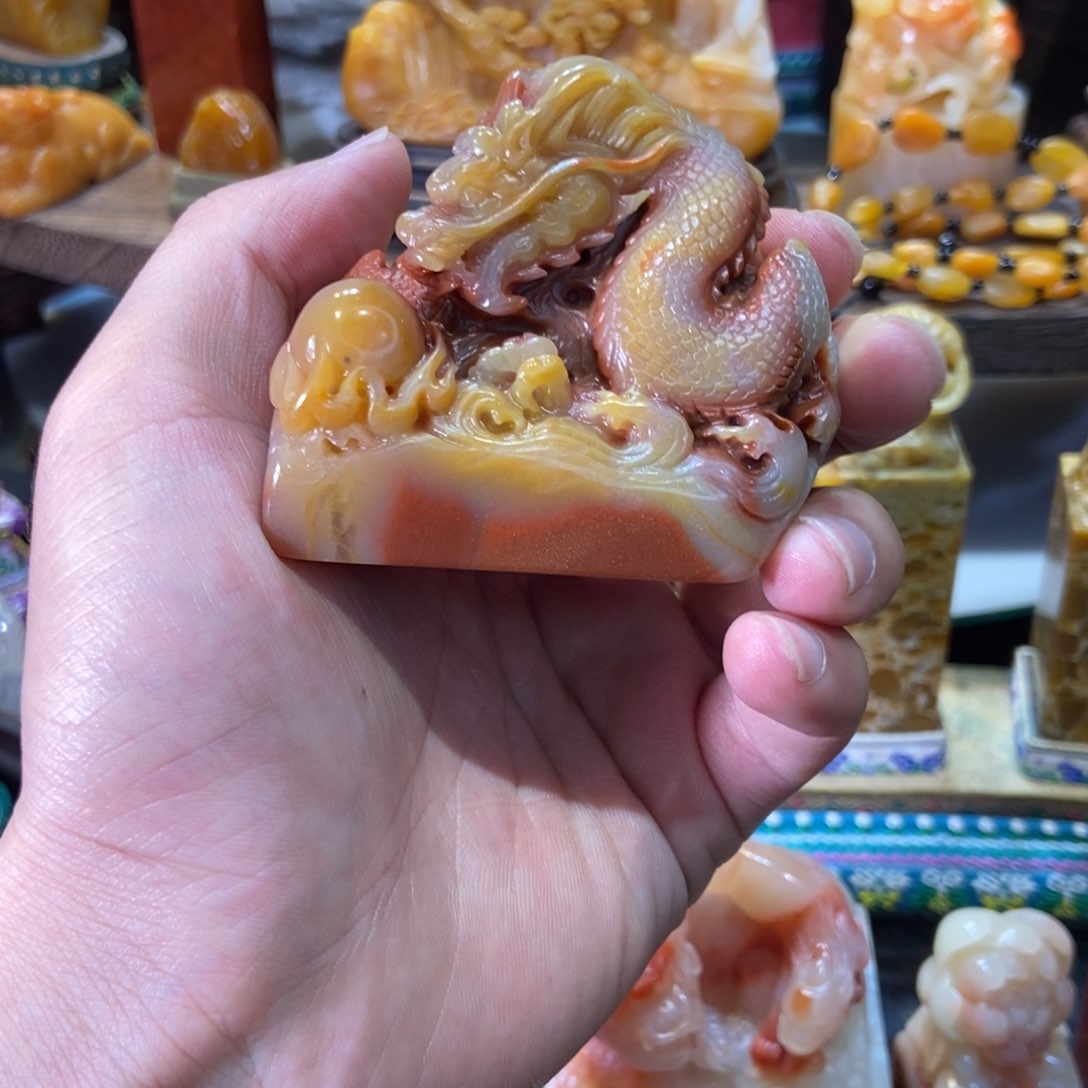 寿山石印石满金沙南部田