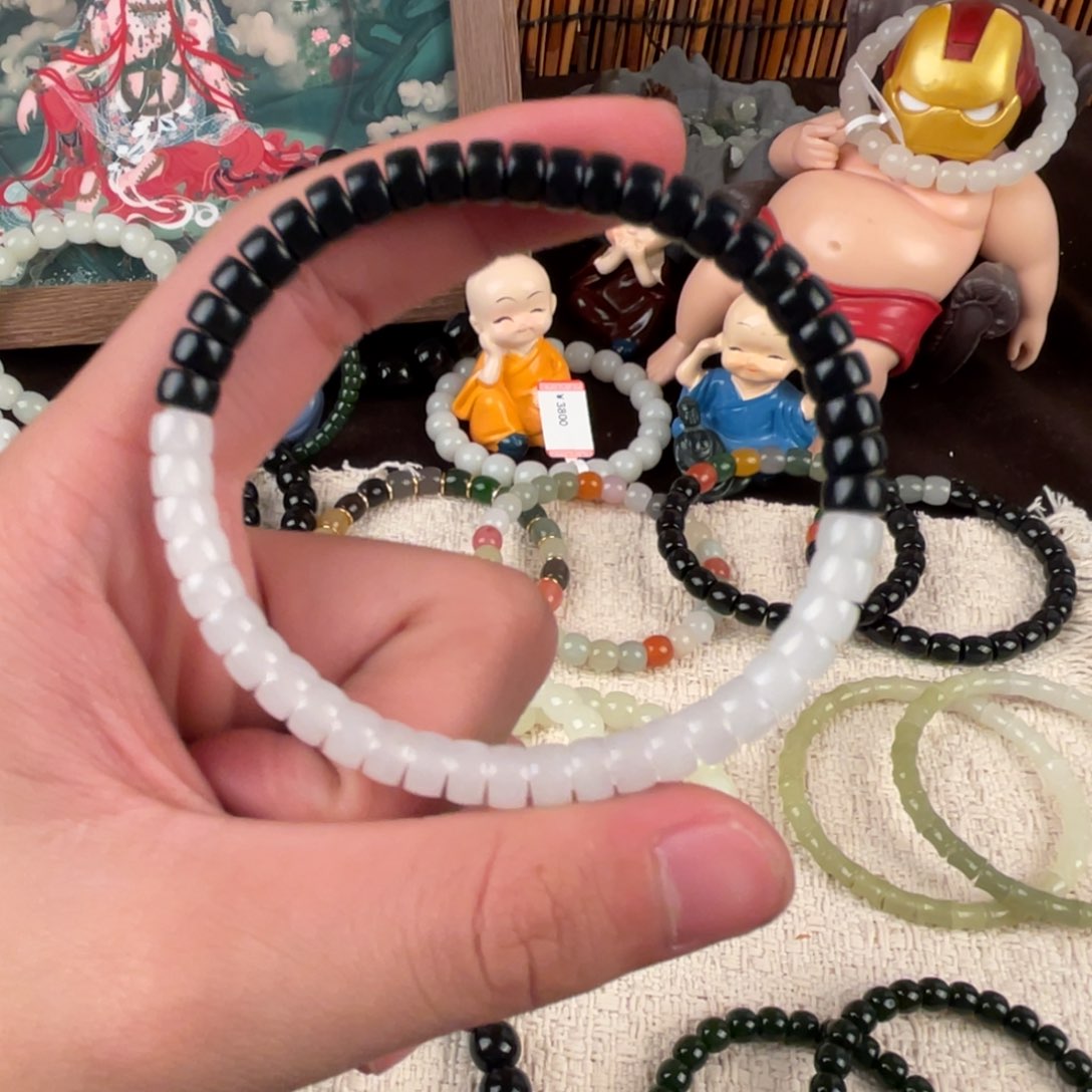 未镶嵌手链和田玉星*