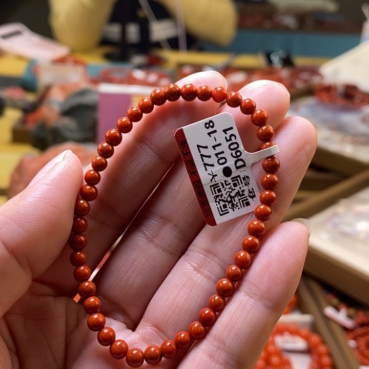 未镶嵌卡4m南红玛瑙