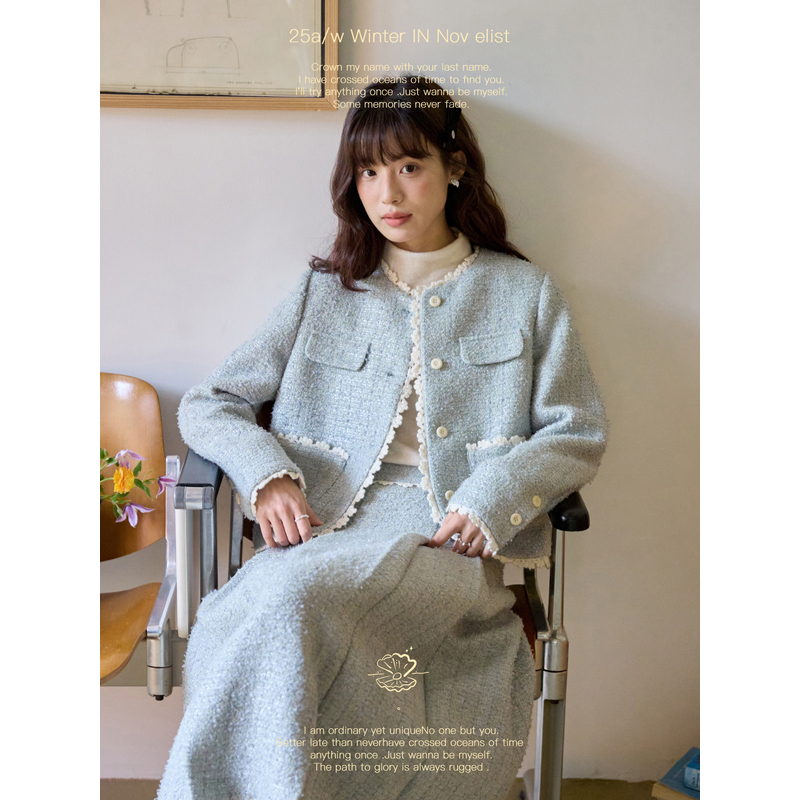 Nov elist什一 法式秋冬小香风撞色钩织花边圆领外套百褶裙套装