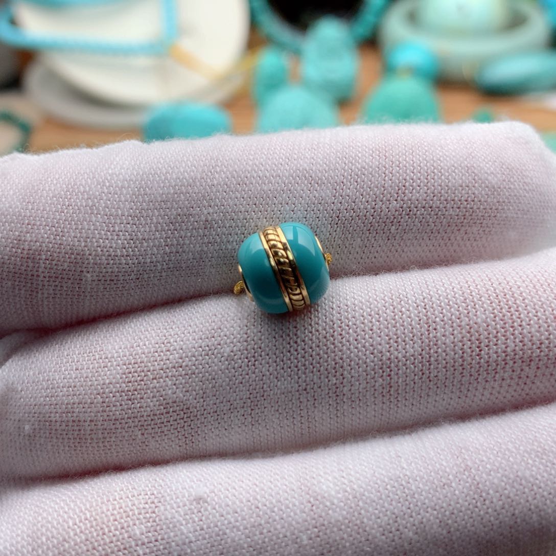 绿松石珠宝奇石18K金镶嵌