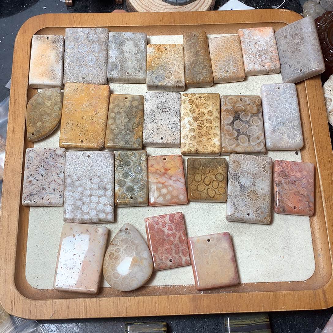 石英质玉颈饰未镶嵌阳**力