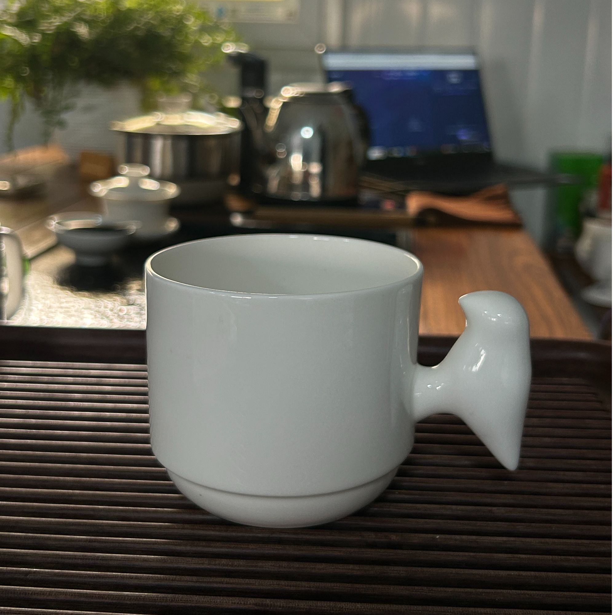 骨瓷小鸟柄马克杯  简约白瓷创意咖啡杯手工主人杯
