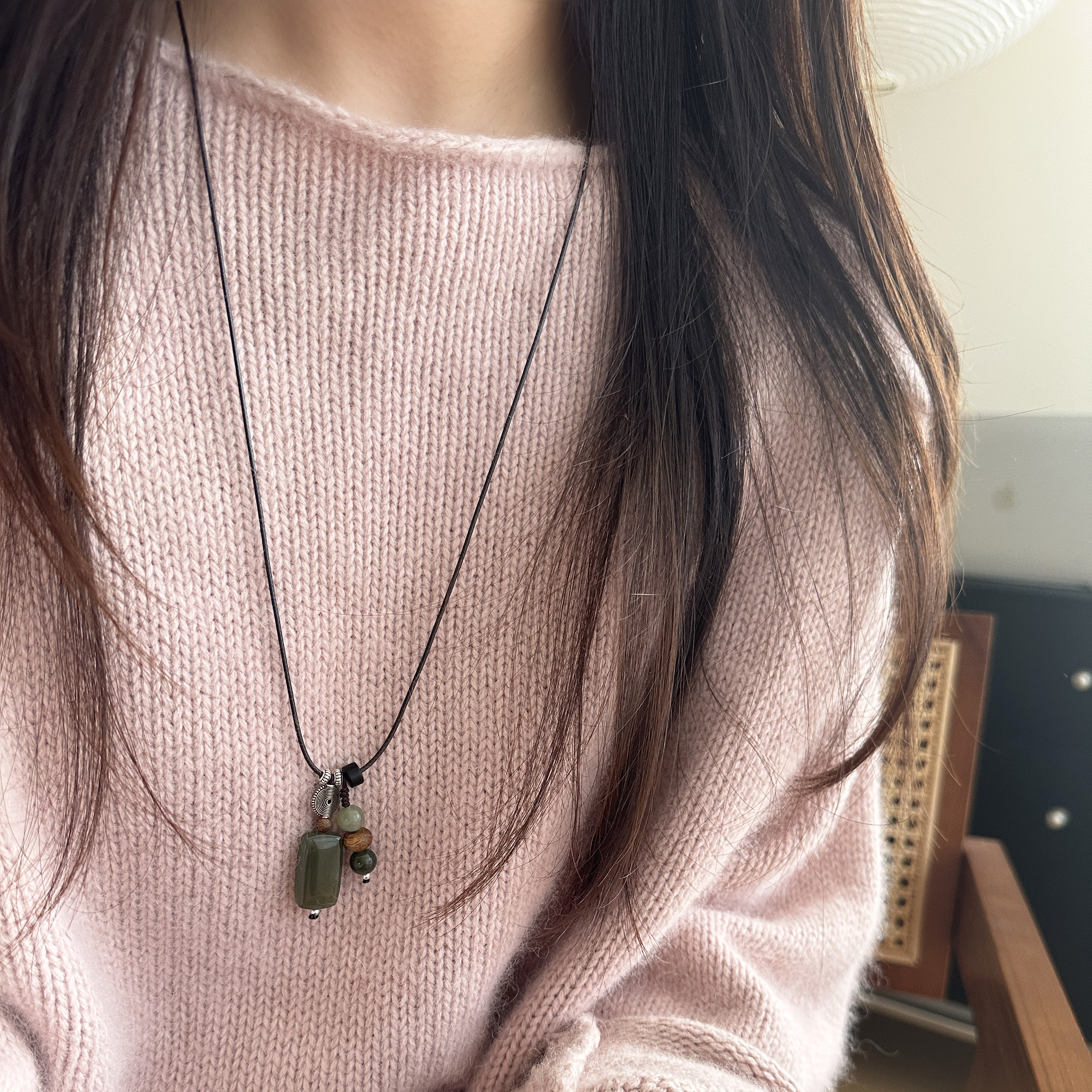 坠链均925银木质 原创设计时尚简约女绿方牌棕绳抽拉银项链3#3954