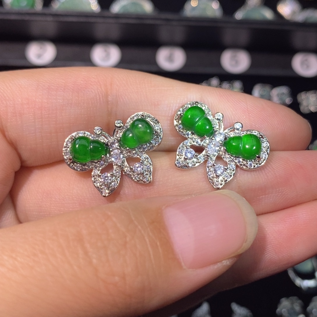 翡翠未镶嵌颈饰天然