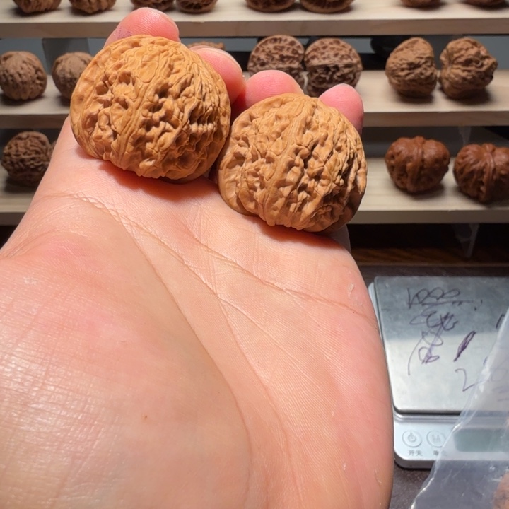 叁柒文玩37+全品球白