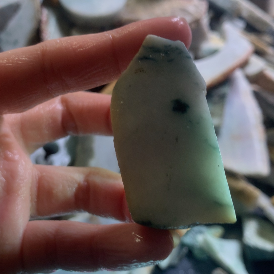 翡翠颈饰未镶嵌缅甸翡翠