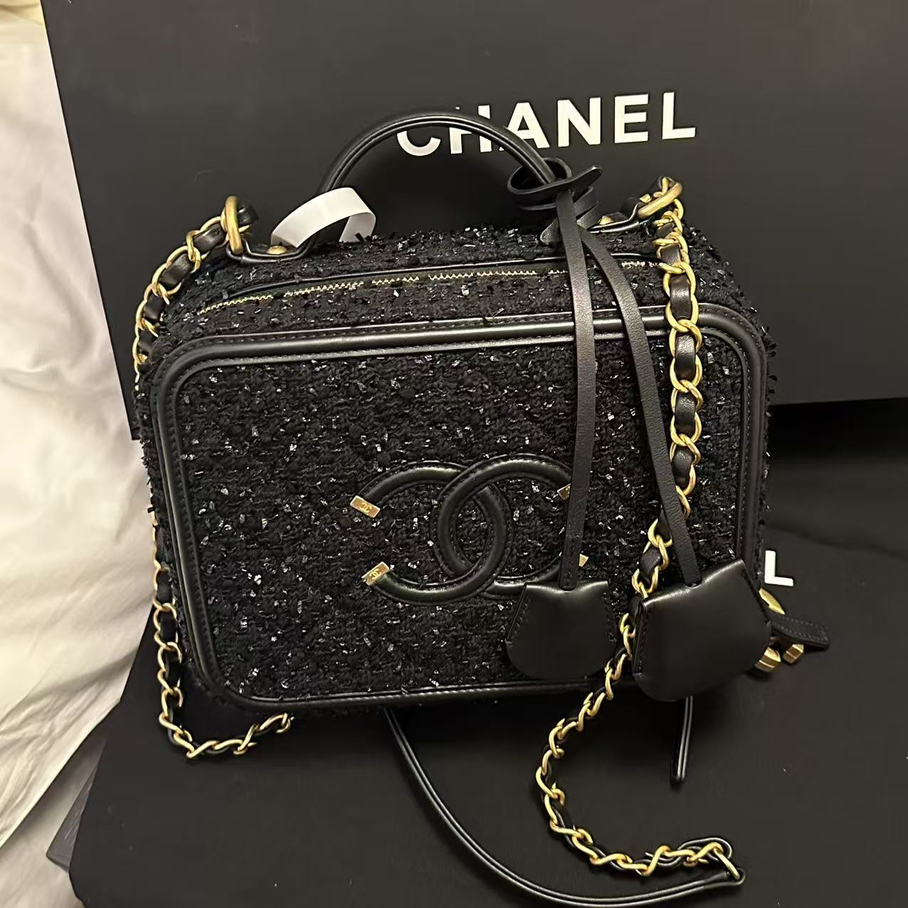 95新 Chanel/香奈儿 泡泡专属/香奈儿黑色毛呢相机包/98新包展