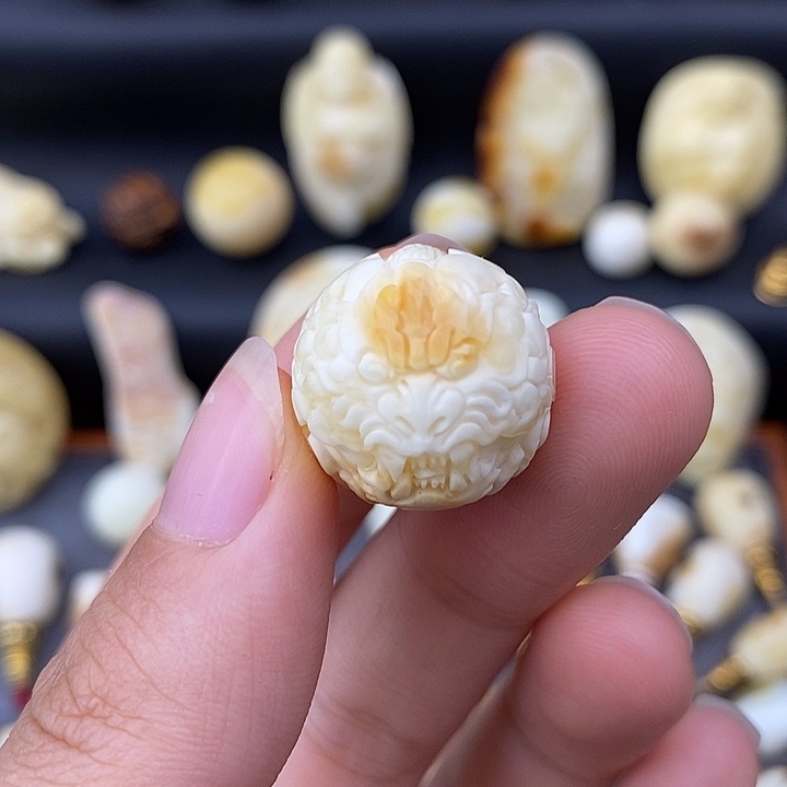 琥珀未镶嵌裸石19龙珠微瑕y9