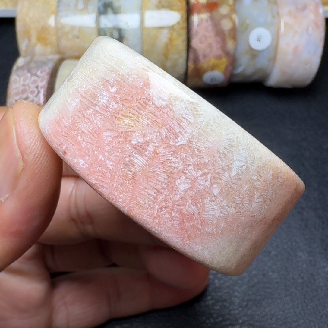 硅化玉纯天然色有机玉石保真色手镯芯未镶嵌