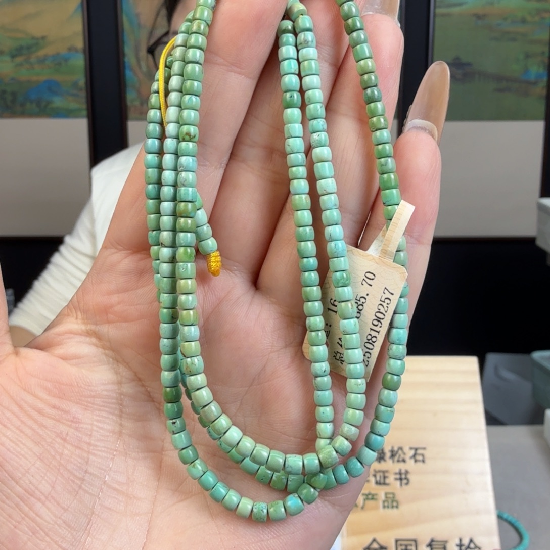 义****绿松石未镶嵌珠宝奇石
