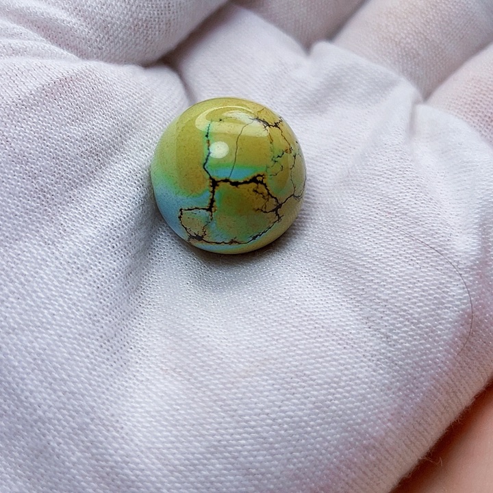 绿松石未镶嵌饰品