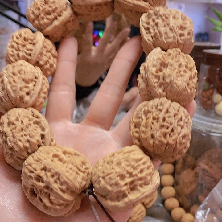 【闪购商品】文玩核桃把件37.5门墩手持黄