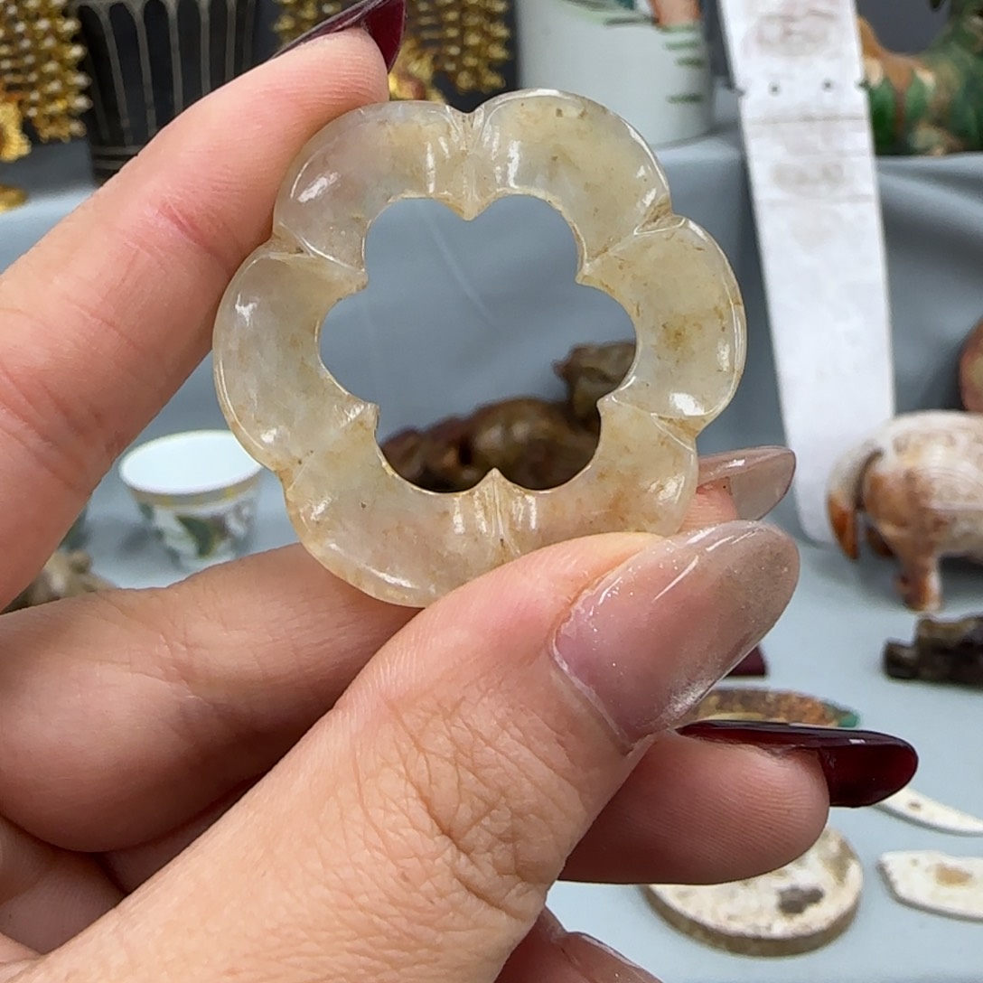 未镶嵌和田玉（糖玉）挂件