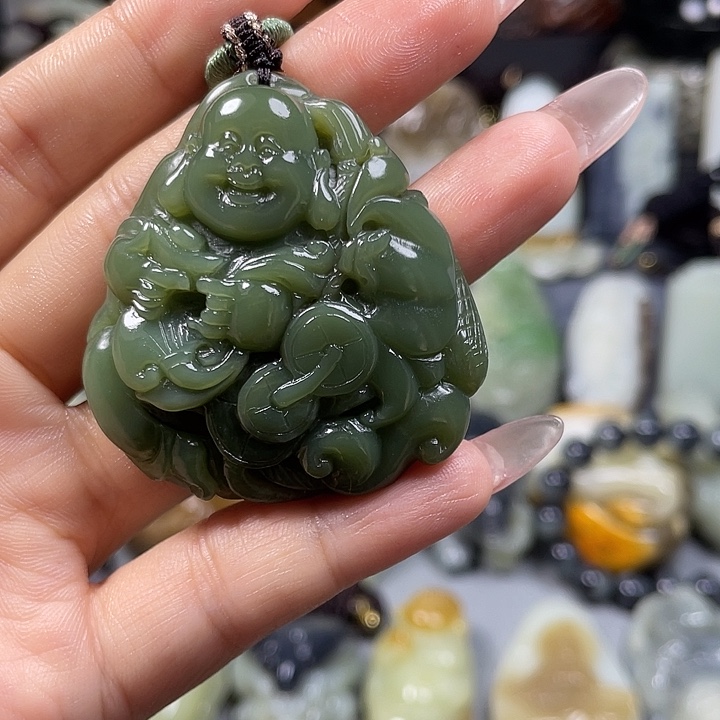 颈饰未镶嵌和田玉