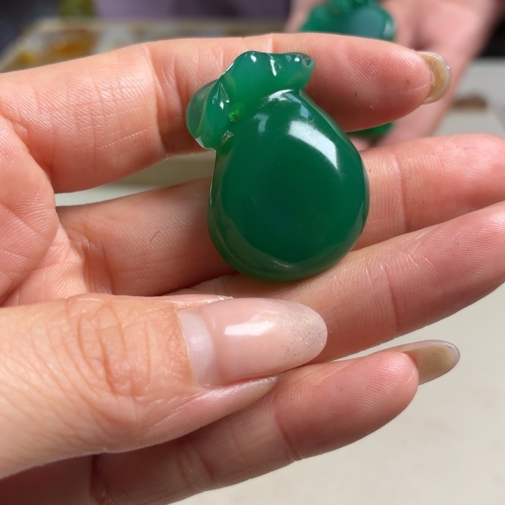 玛瑙/玉髓未镶嵌吊坠(不含链)