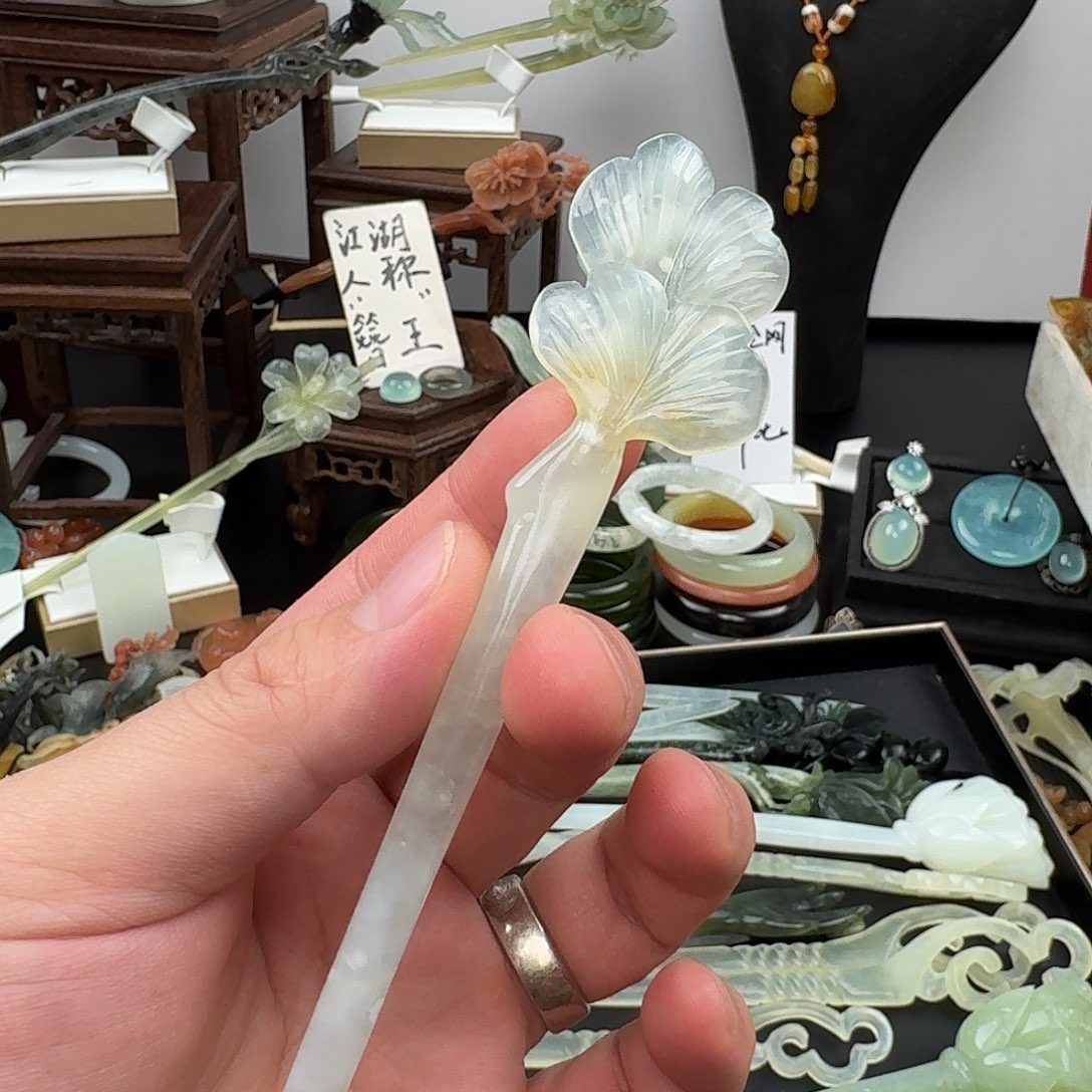 蛇纹石玉未镶嵌发饰