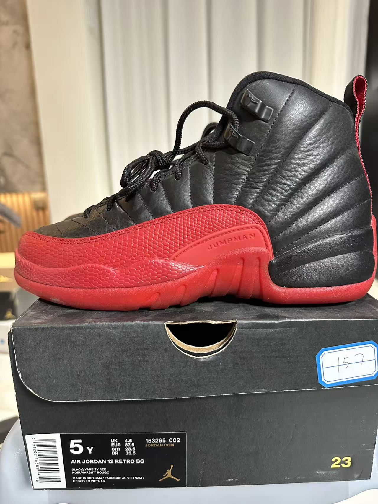 Nike aj12 黑红37.5码全新原盒157