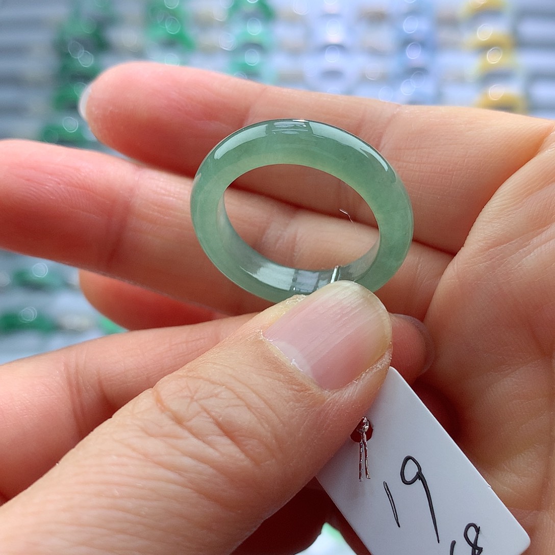 翡翠戒指未镶嵌19号