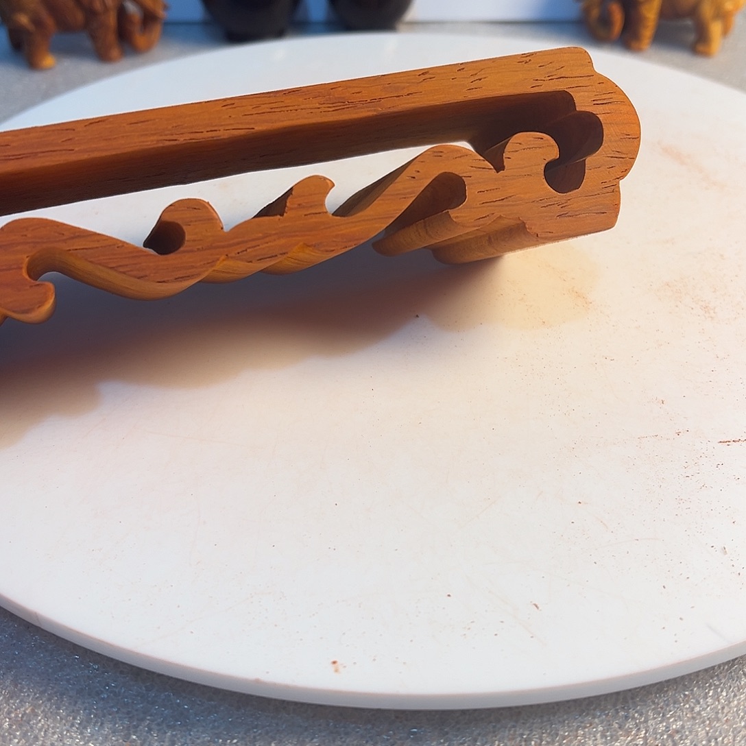 笑***）非洲紫檀（红花梨）