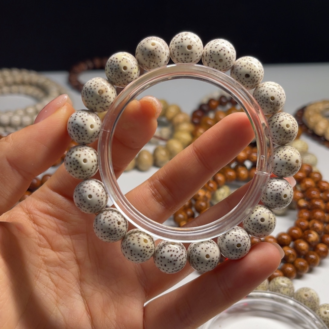 周***，星月菩提吊坠12圆珠