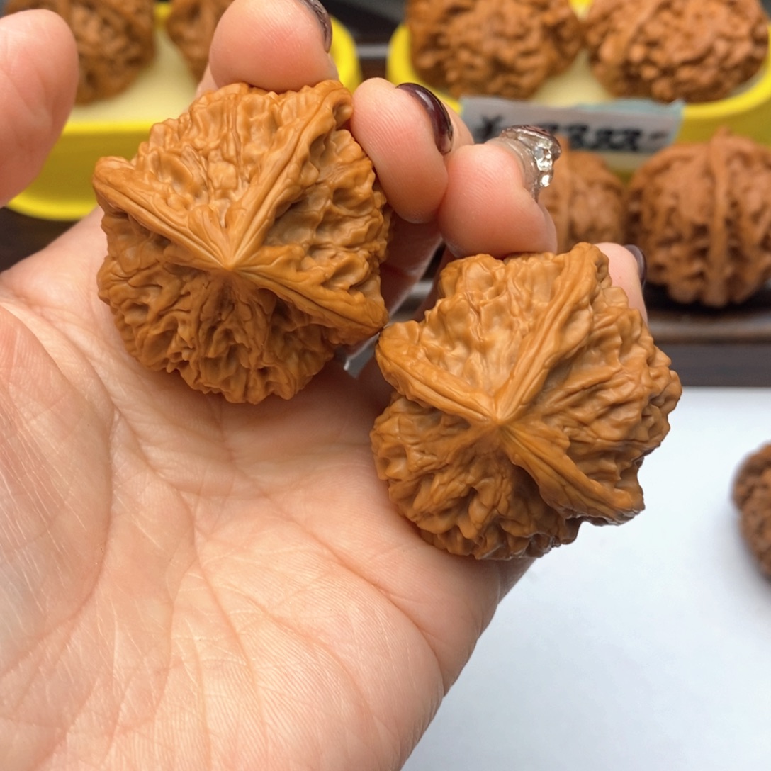 把件文玩核桃42尺玉玺丁686号 