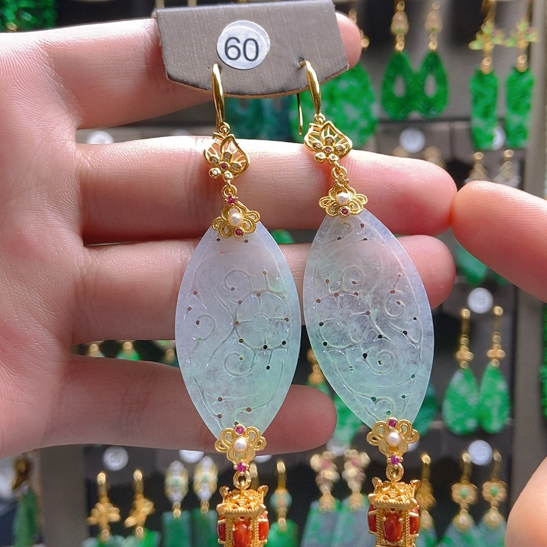 翡翠未镶嵌耳饰翡翠