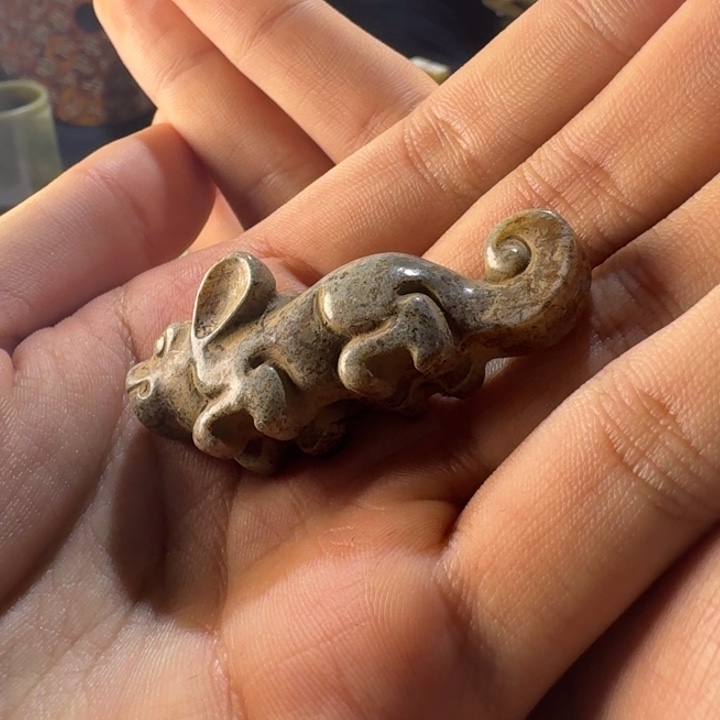 危***险和田玉（糖玉）未镶嵌挂件