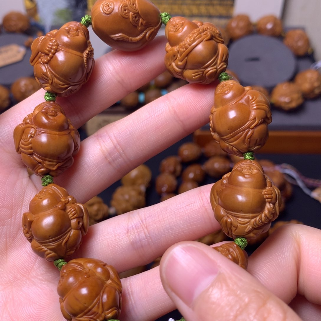 橄榄核手串/手链财神爷