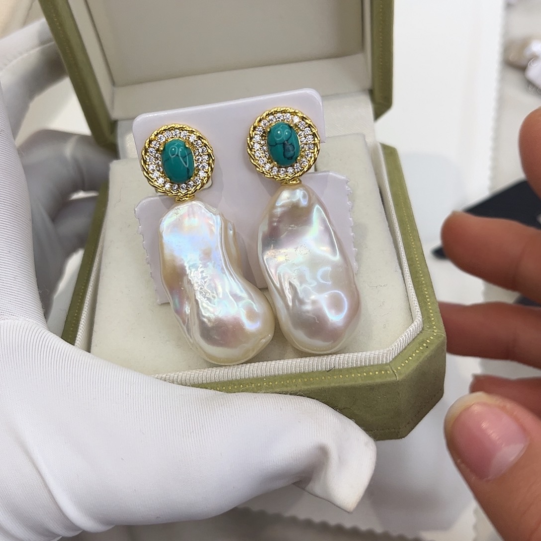 淡水珍珠合金耳饰