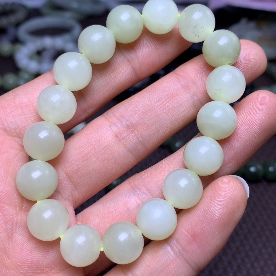 未镶嵌手串和田玉