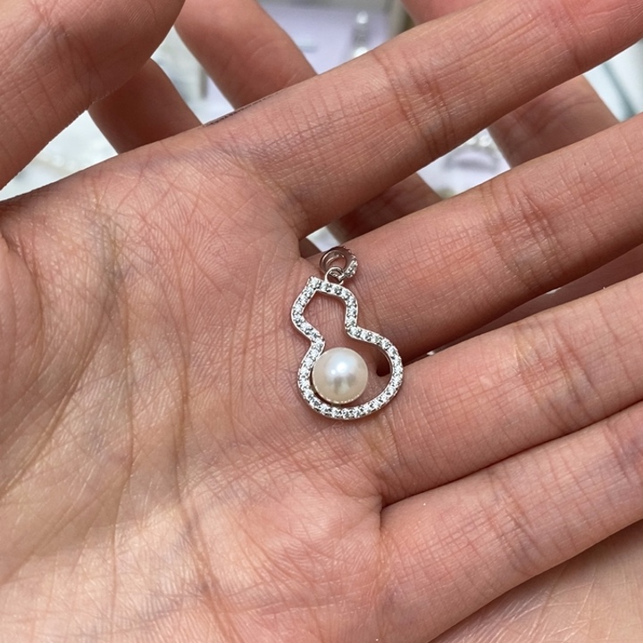 银S925镶嵌淡水珍珠葫芦吊坠7.3m